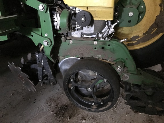 2024 John Deere 1775NT Planter