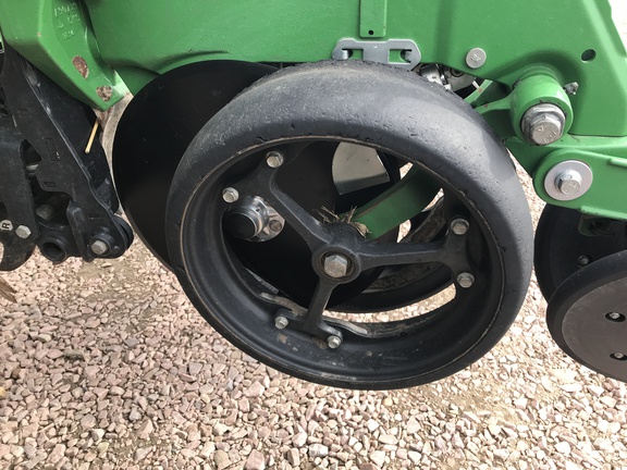 2024 John Deere 1775NT Planter