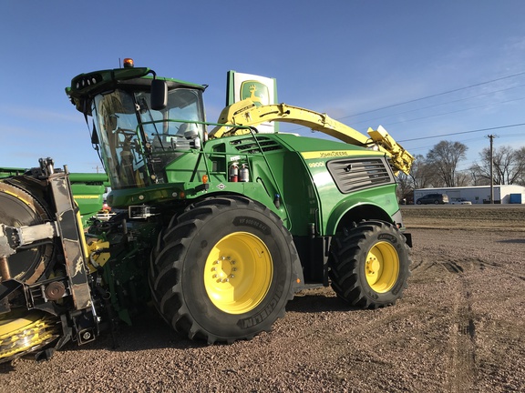 2022 John Deere 9900 Forage Harvester