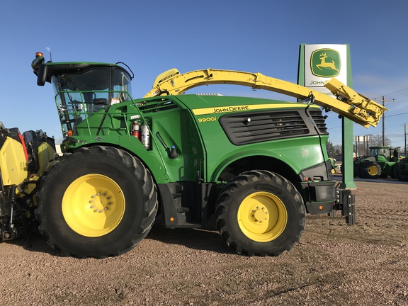 2022 John Deere 9900 Forage Harvester