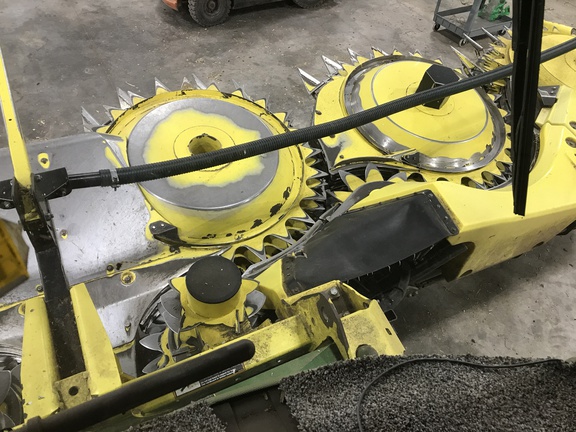 2021 John Deere 772 Header Forage