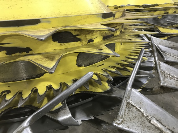 2021 John Deere 772 Header Forage
