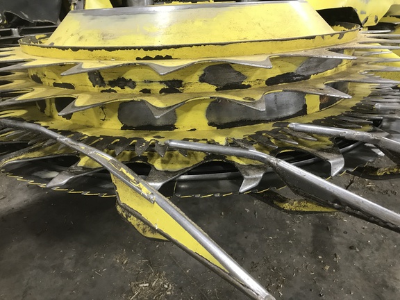 2021 John Deere 772 Header Forage