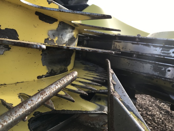 2021 John Deere 772 Header Forage