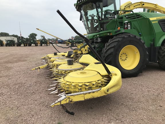 2021 John Deere 772 Header Forage
