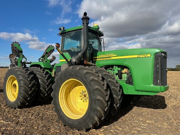 2005 John Deere 9220 Tractor 4WD