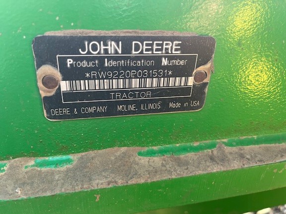 2005 John Deere 9220 Tractor 4WD