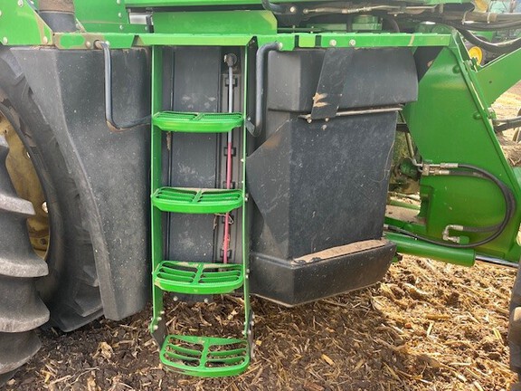 2005 John Deere 9220 Tractor 4WD