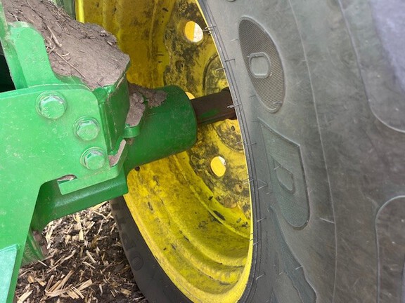 2005 John Deere 9220 Tractor 4WD