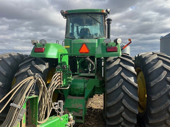 2005 John Deere 9220 Tractor 4WD