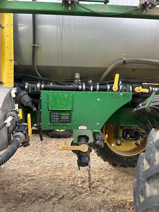 2018 John Deere R4045 Sprayer/High Clearance