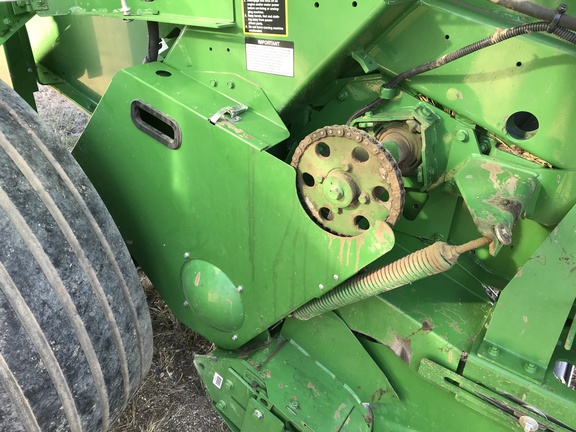 2021 John Deere 560M Baler/Round