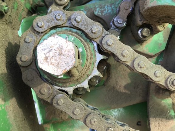 2021 John Deere 560M Baler/Round