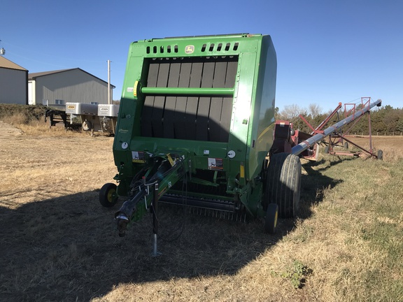 2021 John Deere 560M Baler/Round
