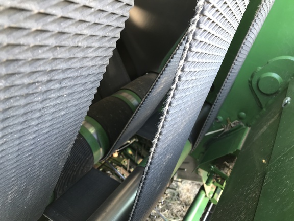 2021 John Deere 560M Baler/Round