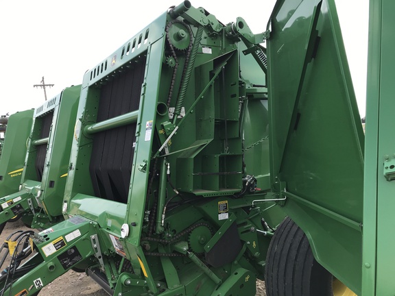 2021 John Deere 560M Baler/Round