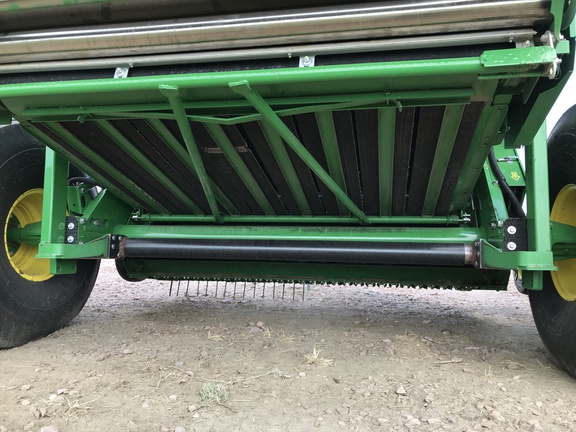 2021 John Deere 560M Baler/Round