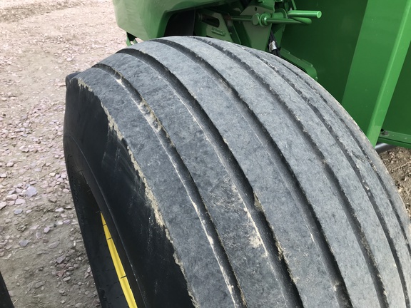 2021 John Deere 560M Baler/Round