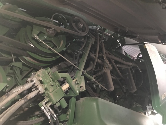 2022 John Deere X9 1100 Combine