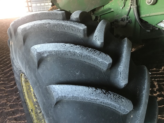 2022 John Deere X9 1100 Combine