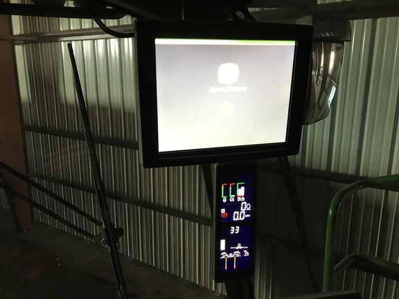 2022 John Deere X9 1100 Combine