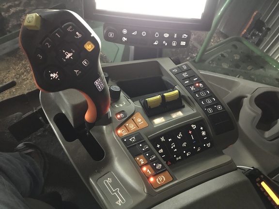 2022 John Deere X9 1100 Combine