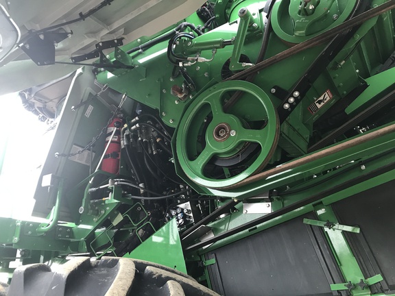 2022 John Deere X9 1100 Combine
