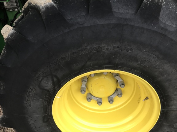 2022 John Deere X9 1100 Combine