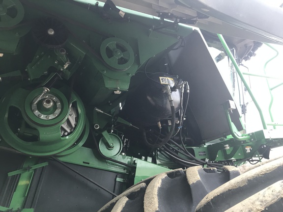 2022 John Deere X9 1100 Combine