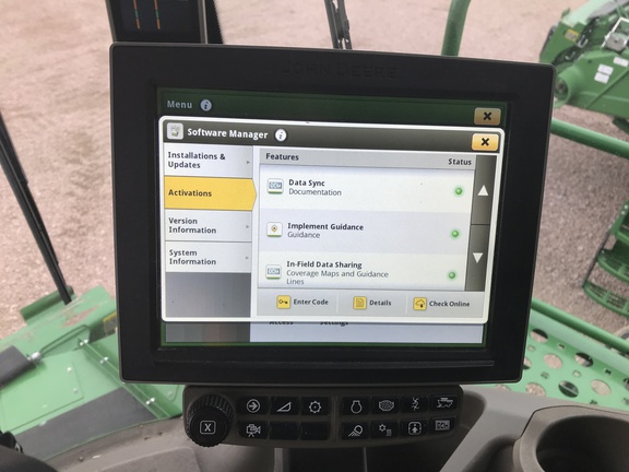 2022 John Deere X9 1100 Combine