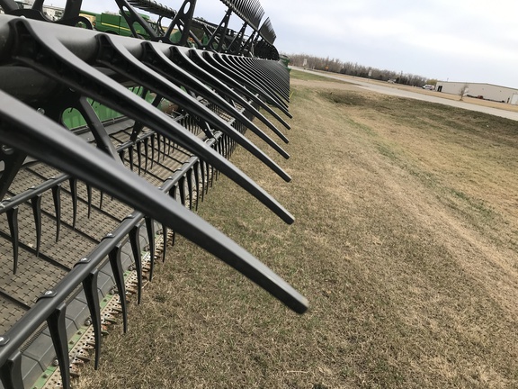 2022 John Deere HD50F Header Combine