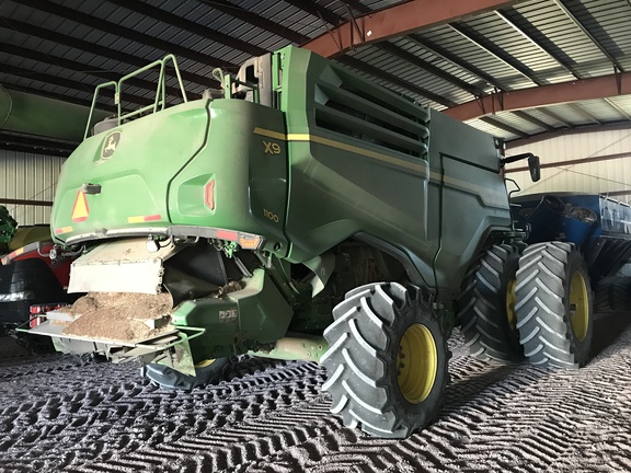 2022 John Deere X9 1100 Combine