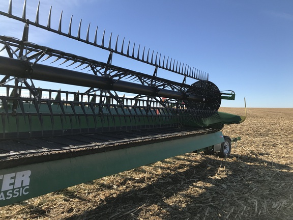 2022 John Deere HD50F Header Combine