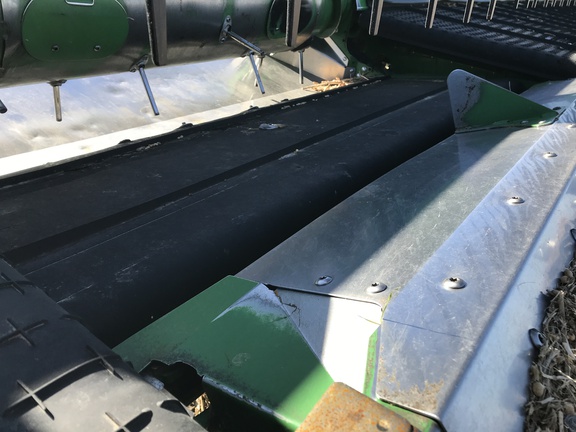 2022 John Deere HD50F Header Combine