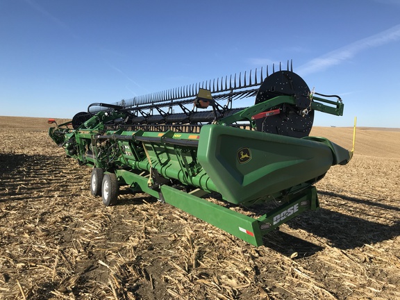 2022 John Deere HD50F Header Combine