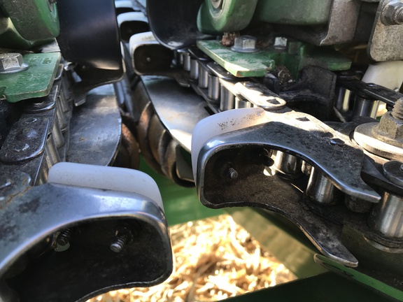 2022 John Deere C16F Header Corn Head