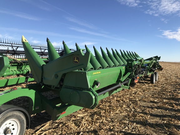 2022 John Deere C16F Header Corn Head