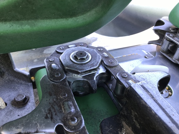 2022 John Deere C16R Header Corn Head