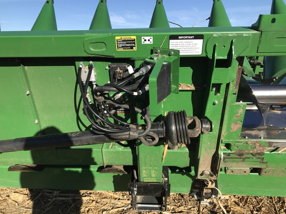 2022 John Deere C16R Header Corn Head