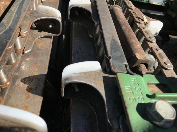 2022 John Deere C16R Header Corn Head