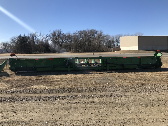 2022 John Deere C16R Header Corn Head