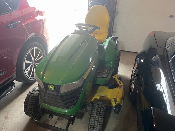 2018 John Deere X590 Garden Tractor