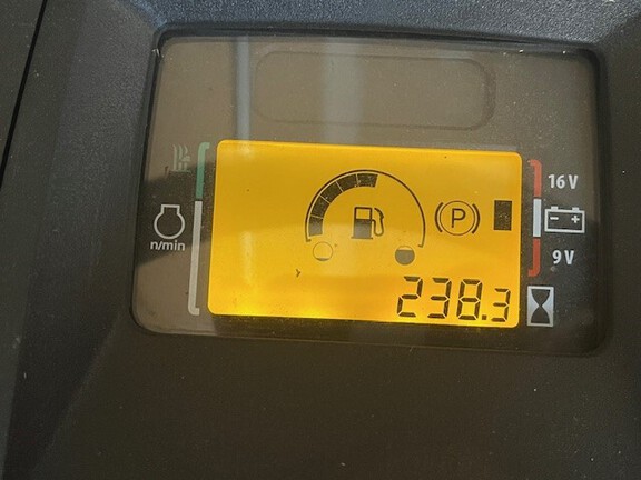 2018 John Deere X590 Garden Tractor