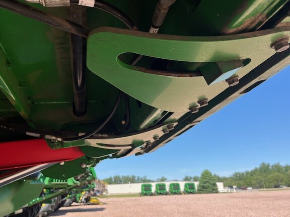 2022 John Deere S780 Combine