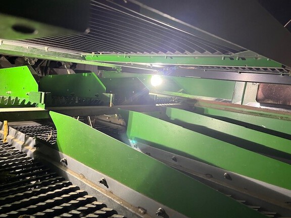 2022 John Deere S780 Combine