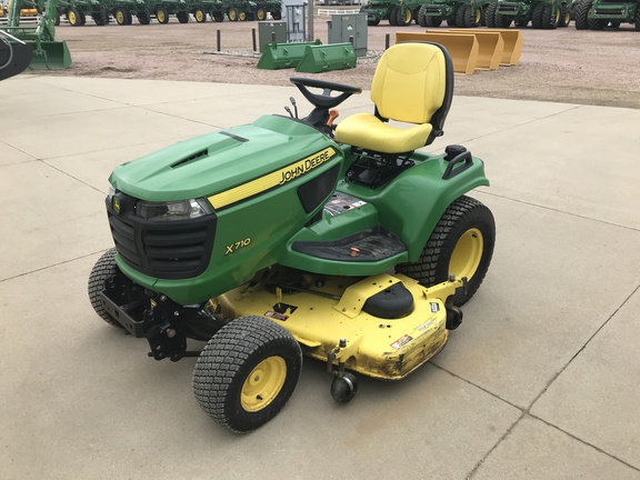 2013 John Deere X710 Garden Tractor