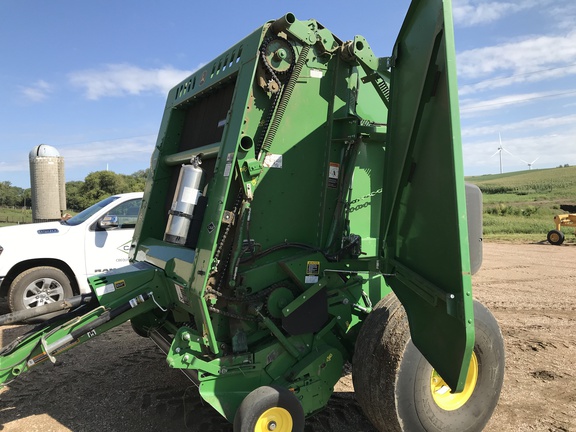 2019 John Deere 560M Baler/Round