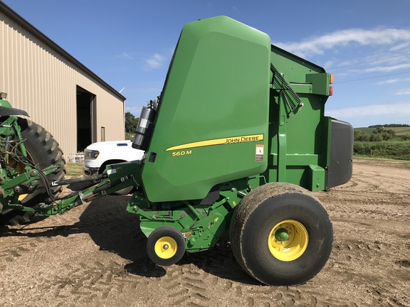 2019 John Deere 560M Baler/Round