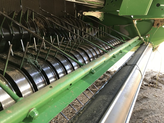 2019 John Deere 560M Baler/Round