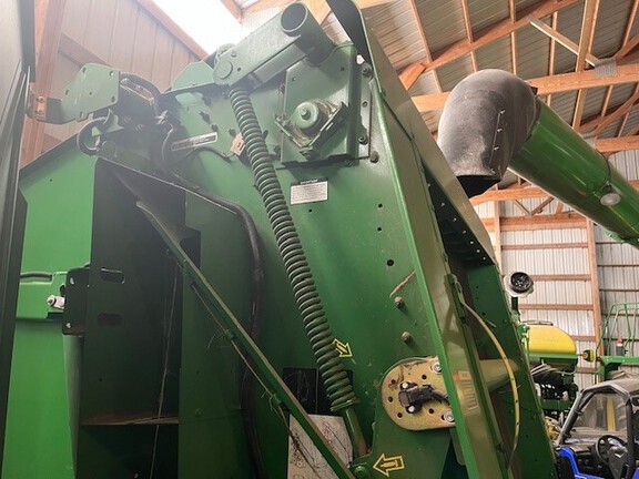 2013 John Deere 569 Baler/Round